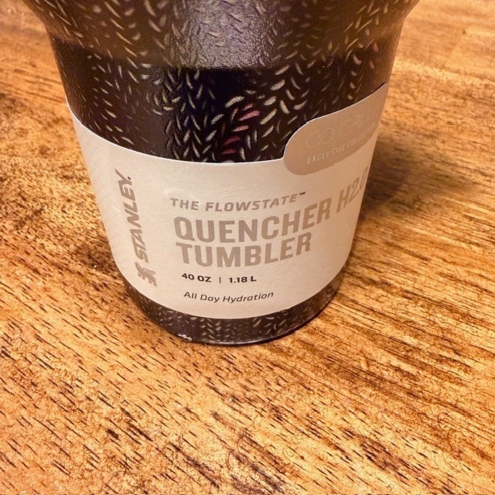 Stanley- Calia 40 oz Flowstate Quencher Tumbler~Black Serpent ~Limited Edition - Picture 6 of 8